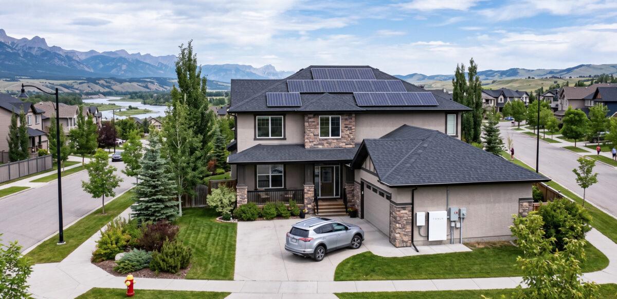 Solar Installation in Cochrane: The Definitive Guide to Clean Energy in Rocky View County’s Thriving Mountain-View Hub